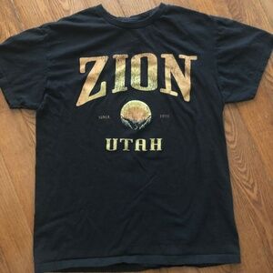* final reduction *  Supply Zion Men's M t-shirt